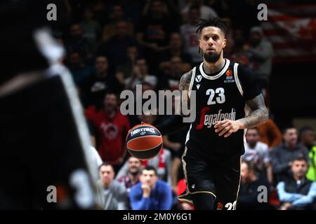 Belgrado, Serbia, 2nd dicembre 2022. Daniel Hackett di Virtus Segafredo Bologna in azione durante il 2022/2023 Turkish Airlines Eurolega Match tra Crvena Zvezda MTS Belgrado e Virtus Segafredo Bologna ad Aleksandar Nikolic a Belgrado, Serbia. Dicembre 2, 2022. Credito: Nikola Krstic/Alamy Foto Stock