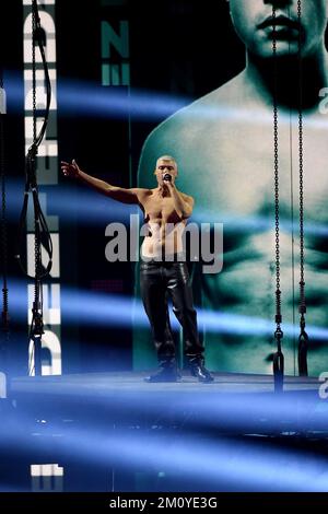 Milano, Italia. 08th Dec, 2022. Milano, finale X-Factor all'Assago Forum - Fedez Credit: Independent Photo Agency/Alamy Live News Foto Stock