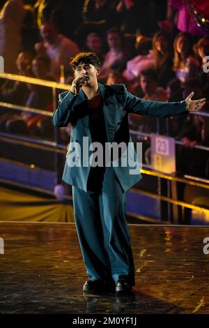 Milano, Italia. 08th Dec, 2022. Milano, finale di X-Factor al Forum di Assago - Linda Credit: Independent Photo Agency/Alamy Live News Foto Stock