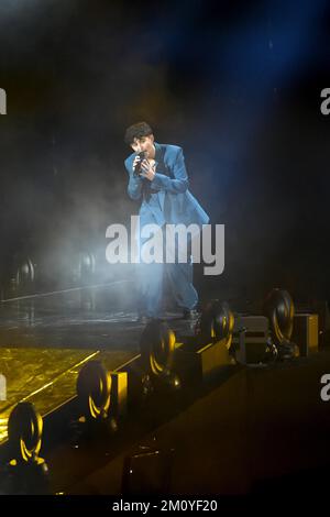 Milano, Italia. 08th Dec, 2022. Milano, finale di X-Factor al Forum di Assago - Linda Credit: Independent Photo Agency/Alamy Live News Foto Stock