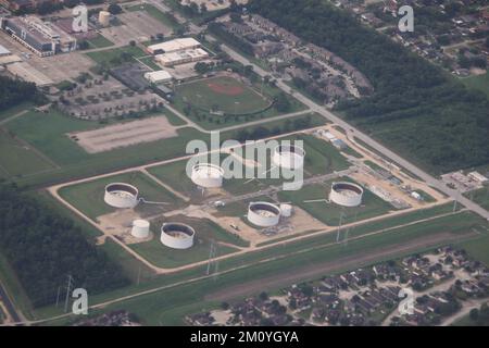 Impianti di stoccaggio di petrolio e gas Foto Stock