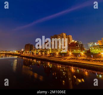 Taiwan, 2 2010 LUGLIO - Vista crepuscolare dal paesaggio di Rainbow Bridge Foto Stock