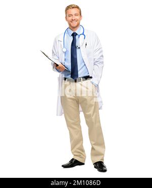 Come ti senti oggi. Foto a tutta lunghezza di un bel giovane medico in piedi da solo in studio e tenendo la sua clipboard. Foto Stock