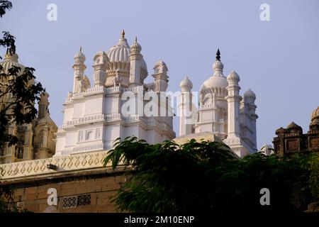 08 dicembre 2022, Pune, India, Bhuleshwar Tempio vicino Pune India, Hill top tempio del dio indù shiva, ci sono molti turisti che vengono a vedere questi hi Foto Stock