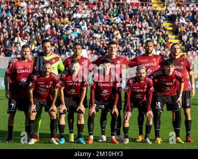 Reggio Calabria, Italia. 08th Dec, 2022. Squadra Reggina durante la Reggina 1914 vs Frosinone Calcio, partita italiana di calcio Serie B a Reggio Calabria, dicembre 08 2022 Credit: Agenzia indipendente per le foto/Alamy Live News Foto Stock