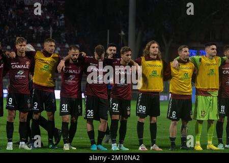 Reggio Calabria, Italia. 08th Dec, 2022. Squadra Reggina durante la Reggina 1914 vs Frosinone Calcio, partita italiana di calcio Serie B a Reggio Calabria, dicembre 08 2022 Credit: Agenzia indipendente per le foto/Alamy Live News Foto Stock