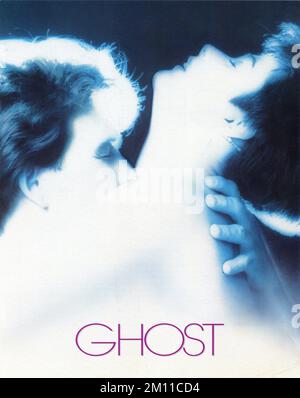 PATRICK SWAYZE e DEMI MOORE in GHOST 1990 regista JERRY ZUCKER scrittore Bruce Joel Rubin musica Maurice Jarre Howard W. Koch Productions / Paramount Pictures Foto Stock