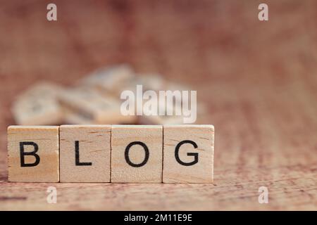 Blog, lettere su cubi di legno Foto Stock