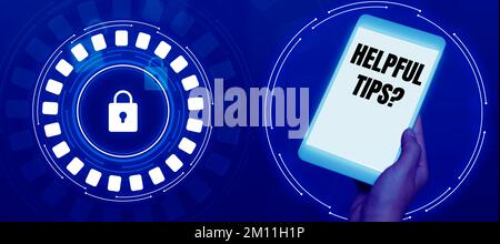 Suggerimenti utili per la visualizzazione concettuale. Parola scritta su consigli dati per essere utile conoscenza nella vita Foto Stock