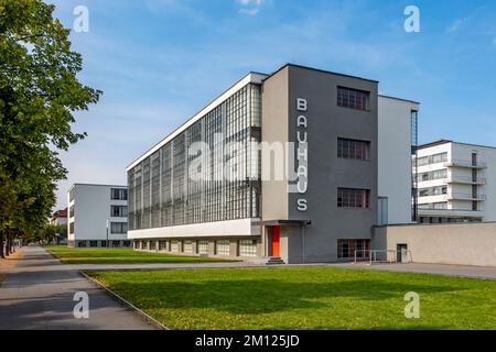 Bauhaus Dessau, anche Bauhaus edificio Dessau, edificio principale Foto Stock