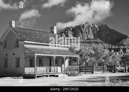 Casa di Alonzo H. Russell (costruita nel 1862) nella città fantasma di Grafton vicino al Parco Nazionale di Zion a Grafton, Utah Foto Stock