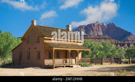 Casa di Alonzo H. Russell (costruita nel 1862) nella città fantasma di Grafton vicino al Parco Nazionale di Zion a Grafton, Utah Foto Stock