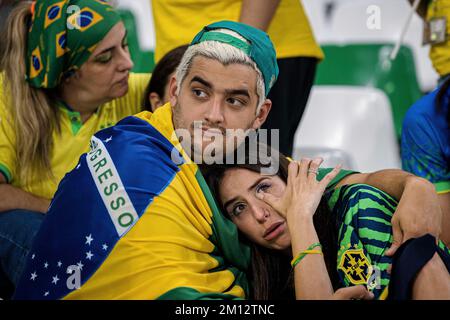 Doha, Catar. 09th Dec, 2022. Folla dopo la partita tra Croazia e Brasile, valida per i quarti di finale della Coppa del mondo, che si tiene presso l'Education City Stadium di Doha, Qatar. Credit: Marcelo Machado de Melo/FotoArena/Alamy Live News Foto Stock