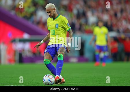 Al Rayyan, Qatar. 09th Dec, 2022. 9th dicembre 2022: Education City Stadium, al Rayyan, Qatar: Coppa del mondo FIFA, quarti di finale, Croazia contro Brasile: Neymar di Brazi Credit: Action Plus Sports Images/Alamy Live News Foto Stock