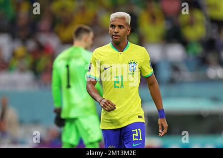 Al Rayyan, Qatar. 09th Dec, 2022. 9th dicembre 2022: Education City Stadium, al Rayyan, Qatar: Coppa del mondo FIFA, quarti di finale, Croazia contro Brasile: Rodrygo del Brasile Credit: Action Plus Sports Images/Alamy Live News Foto Stock