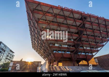 Bratislava (Pressburg): Slovenský rozhlas (edificio radiofonico slovacco) in , Slovacchia Foto Stock