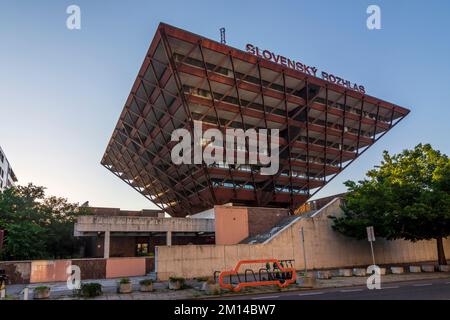 Bratislava (Pressburg): Slovenský rozhlas (edificio radiofonico slovacco) in , Slovacchia Foto Stock