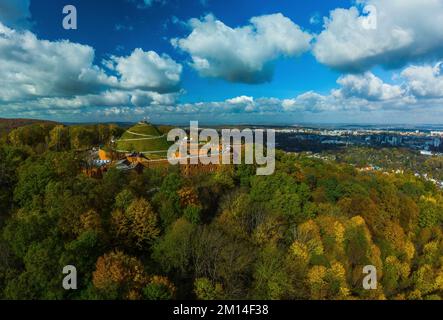 Una vista aerea del museo Kosciuszko Mound a Cracovia, Polonia Foto Stock