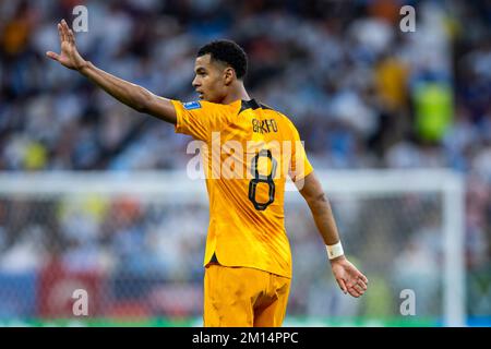 Lusail, Qatar. 10th Dec, 2022. Calcio: Coppa del mondo, Olanda - Argentina, finale, quarto finale, Lusail Stadium, I gesti di Cody Gakpo nei Paesi Bassi. Credit: Tom Weller/dpa/Alamy Live News Credit: dpa picture Alliance/Alamy Live News Foto Stock