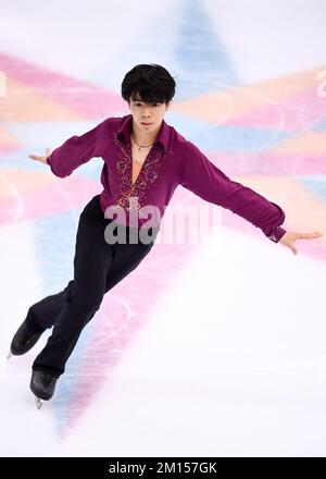 Torino, Italia. 10 dicembre 2022. Shun Sato of Japan compete nella gara di pattinaggio libero maschile durante il terzo giorno della finale di pattinaggio di figura del Gran Premio dell'ISU. Credit: Nicolò campo/Alamy Live News Foto Stock