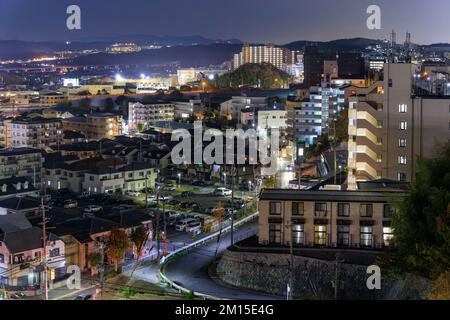 Ampio quartiere residenziale di notte Foto Stock