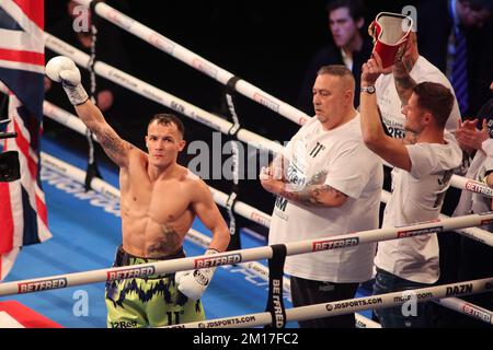 Leeds, Regno Unito. 11th Dec, 2022. First Direct Arena Leeds, Leeds, West Yorkshire, 10th dicembre 2022. Josh Warrington durante la lotta tra Josh Warrington e Luis Alberto Lopez per il titolo IBF World Featherweight. Credit: Touchlinepics/Alamy Live News Foto Stock