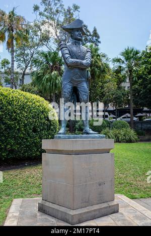 Statua del vice ammiraglio William Bligh - governatore del NSW Australia e capitano della HMS Bounty a Sydney Harbour, Sydney, Australia il 9 dicembre 2022 Foto Stock