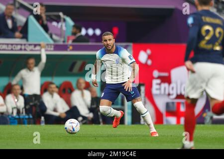 Al Khor, Qatar. 10th Dec, 2022. Kyle Walker (ENG) Calcio : Coppa del mondo FIFA Qatar 2022 Quarter-final match tra Inghilterra 1-2 Francia allo Stadio al Bayt di al Khor, Qatar . Credit: Mutsu Kawamori/AFLO/Alamy Live News Foto Stock