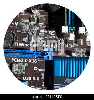 Prestazioni eccezionali con la scheda madre per giochi Asus P8H67-V. Agosto 27 2022 Istanbul Turchia Foto Stock