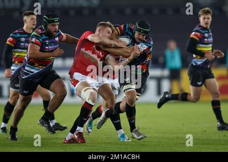 Swansea, Regno Unito. 11th Dec, 2022. Durante la partita di rugby Ospreys/Leicester Champions Cup. Credit: Gruffydd Thomas/Alamy Live News Foto Stock