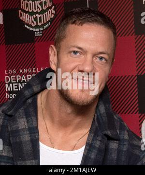 Inglewood, Stati Uniti. 10th Dec, 2022. Immaginate Dragons - Dan Reynolds partecipa al 'KROQ Almost Acoustic Christmas' di Audacy al Kia Forum il 10 dicembre 2022 a Inglewood, California. Foto: Casey Flanigan/imageSPACE/Sipa USA Credit: Sipa USA/Alamy Live News Foto Stock