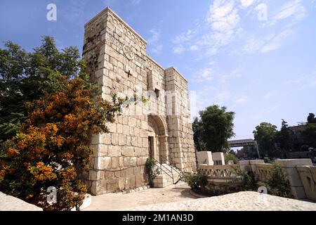 St Porta di Paolo o Bab Kisan, che significa 'porta di Kisan' è una delle sette antiche porte della città di Damasco, Siria. Foto Stock