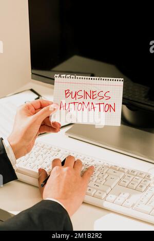 Scrittura di testo visualizzazione Business Automation. Foto concettuale per la trasformazione digitale semplificata per la massima semplicità Foto Stock