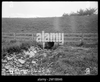 Wachusett Aqueduct, outlet, culvert No. 3, station 158+25, Berlin, 14 luglio 1899 , acquedotti, acquedotti, i colpevoli Foto Stock