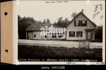 White Brothers Co., casa e fienile, Coldbrook, Oakham, Mass., 4 agosto 1928 : Parcel no 144-10 , acquedotto, immobiliare, residence, stalle Foto Stock