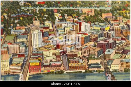 Downtown Grand Rapids from the air, Grand Rapids, Michigan , Città e paesi, fiumi, Ponti, Tichnor Brothers Collection, cartoline degli Stati Uniti Foto Stock