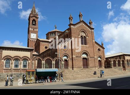 Cattedrale di nostra Signora del Rosario in Harnet Avenue ad Asmara Foto Stock