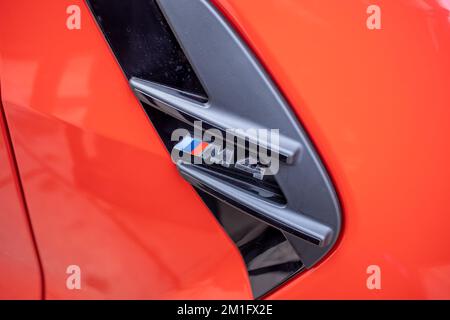 Slovenia, Lubiana - 25 novembre 2022: Red BMW M4 Foto Stock