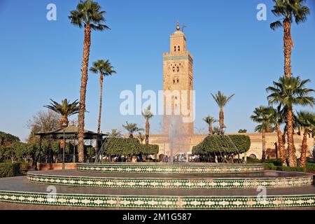 Marrakech, Moschea di Koutoubia e Minareto Foto Stock