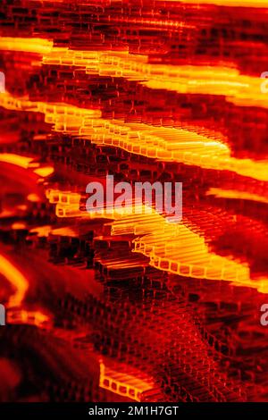 Arancione futuristico fuoco verticale bruciante astratto hi-tech concetto sfondo con ondulato geomentrica incandescente elementi. Foto Stock