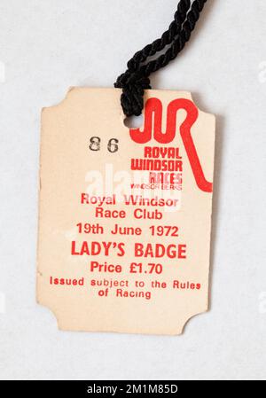 1970s Royal Windsor Races ladys racecourse entry tag Foto Stock