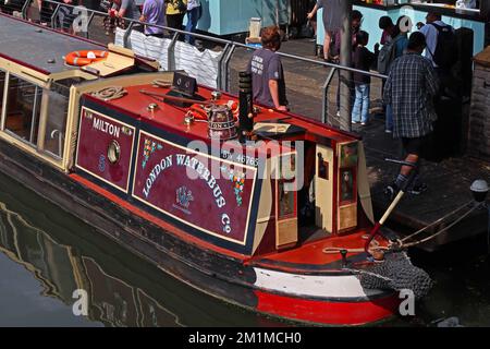 Chiatta del canale di Milton, London Waterbus, barca turistica, ormeggiata a Camden Lock, North London, England, UK, NW1 8AF Foto Stock