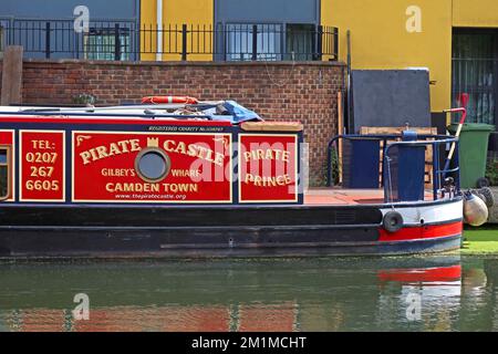 Regents Canal Towpath, Camden, North London, Inghilterra, Regno Unito, NW1 Foto Stock