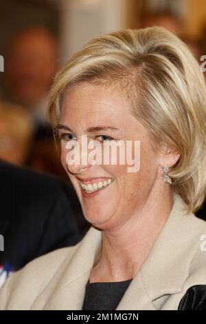 20111023 - BRUXELLES, BELGIO: Principessa Astrid del Belgio raffigurata durante l'inaugurazione della nuova chiesa danese "Vor Frue Kirke", a Bruxelles, domenica 23 ottobre 2011. BELGA FOTO ALAIN ROLLAND Foto Stock