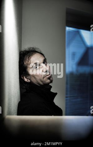 20120126 - VIRTON, BELGIO : ex portiere di calcio francese e ora allenatore del FC Bleid (squadra della terza divisione della Lega belga) Lionel Charbonnier, nella foto vicino a Virton 26 gennaio 2012. Foto Stock