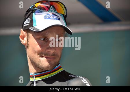 20120907 - BRUXELLES, BELGIO: Il campione nazionale belga Tom Boonen del team Omega Pharma - Quick Step festeggia sul podio dopo aver vinto la 92nd° edizione della gara ciclistica Parigi-Bruxelles/Parijs-Brussel, che si terrà a Bruxelles venerdì 07 settembre 2012. FOTO DI BELGA DAVID STOCKMAN Foto Stock