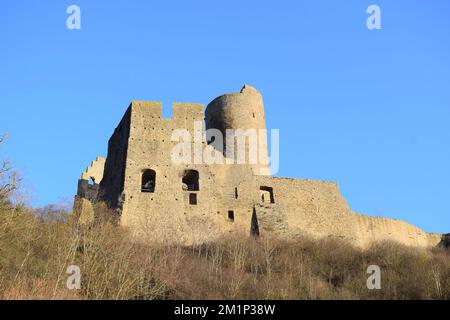 Löwenburg sopra Monreal nel mese di dicembre Foto Stock