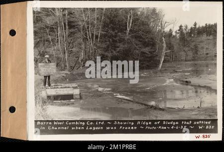 Barre Wool Combing Co.. Ltd., mostrando cresta di fanghi che si stabilirono nel canale quando la laguna fu congelata, barre, Mass., 6 aprile 1935, opere d'acqua, immobili, fiumi, condizioni igienico-sanitarie spartiacque Foto Stock