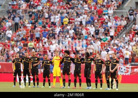 I giocatori belgi hanno mostrato prima di una partita amichevole della nazionale belga contro gli Stati Uniti nel FirstEnergyStadium di Cleveland, Stati Uniti, mercoledì 29 maggio 2013. I Red Devils si preparano per il loro gioco di qualificazione per la Coppa del mondo FIFA 2014 contro la Serbia il 7 giugno. Foto Stock