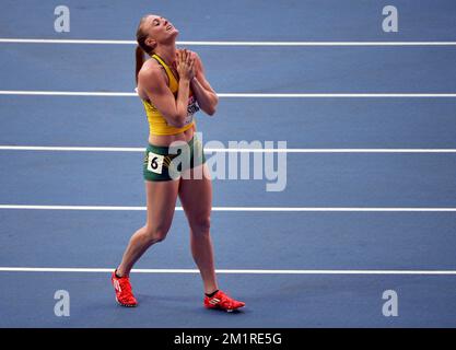 20130817 - MOSCA, RUSSIA: Sally Pearson in Australia reagisce dopo la finale di 100m ostacoli delle donne ai Campionati mondiali di atletica allo stadio Luzhniki di Mosca, Russia, sabato 17 agosto 2013. I Campionati del mondo si svolgono dal 10 al 18 agosto. Foto Stock